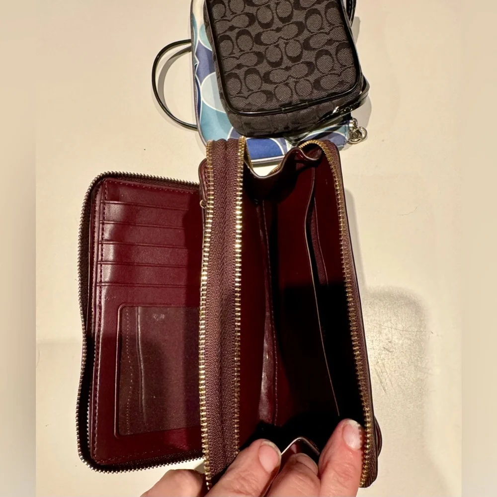 Coach Bundle - Picture 7 of 8